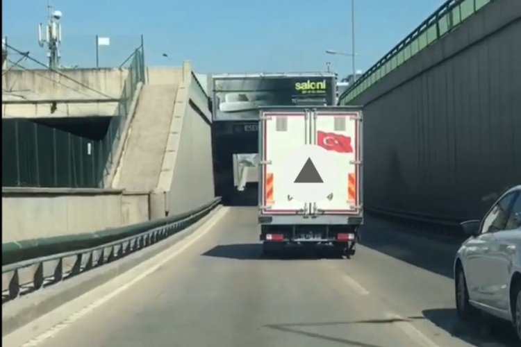 Bursa'da 'makas'&ccedil;ı BESAŞ şof&ouml;r&uuml; tehlike sa&ccedil;tı (&Ouml;ZEL HABER)