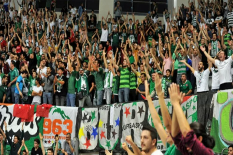 Frutti Extra Bursaspor'dan taraftara teşekk&uuml;r
