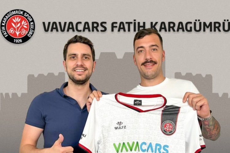 Karag&uuml;mr&uuml;k, Emiliano Viviano ile 1 yıllık yeni s&ouml;zleşme imzaladı