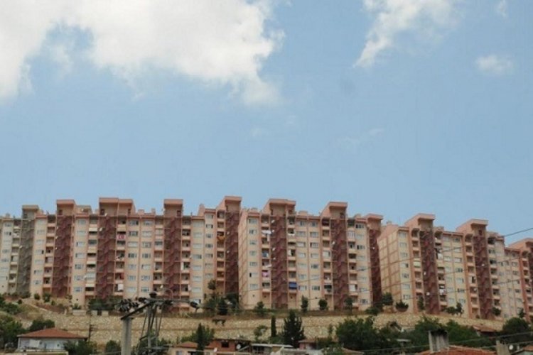 Bursa'da TOKİ sakinleri yetkililerden yardım istiyor