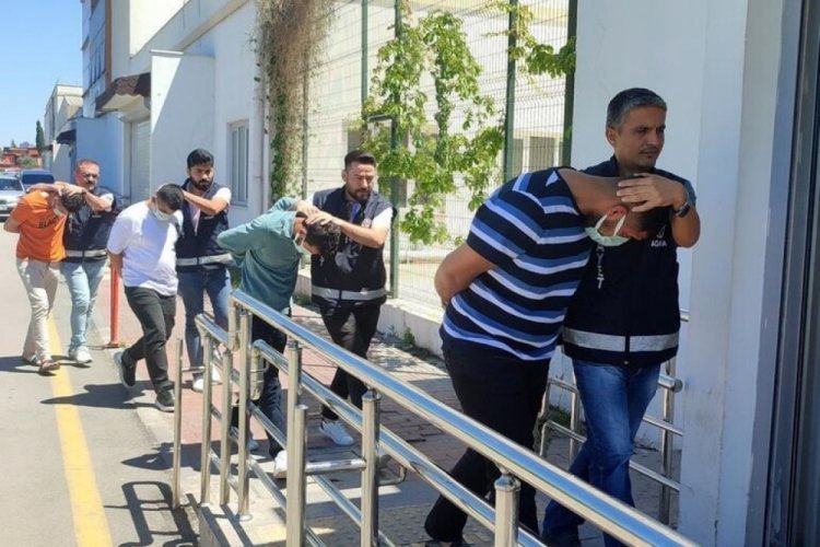 Adana'da kızının sevgilisine randevu veren baba &ouml;ld&uuml;r&uuml;ld&uuml;