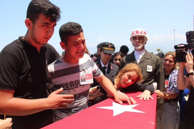 Piyade Uzman &Ccedil;avuş Kapılay, Hatay'da son yolcuğuna uğurlandı