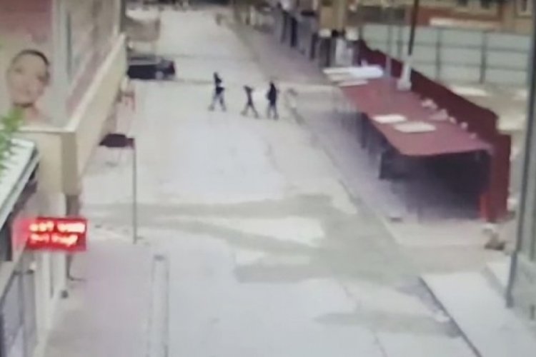 Van'da tarihi binadan 320 bin liralık eşya &ccedil;alan şahıslar yakalandı
