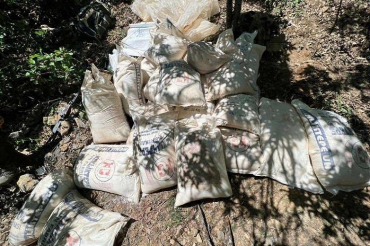 Ter&ouml;r operasyonunda toprağa g&ouml;m&uuml;l&uuml; ter&ouml;rist cesedi bulundu