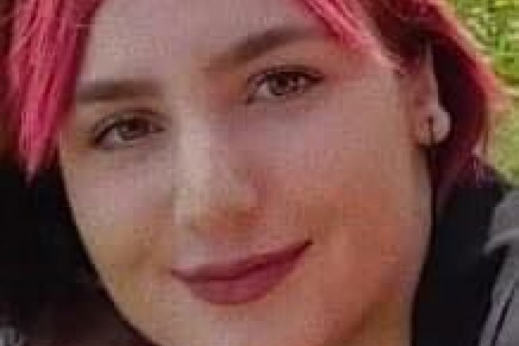Samsun'da yaya ge&ccedil;idinde otomobil &ccedil;arpan liseli Berra, &ouml;ld&uuml;