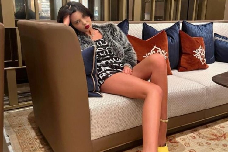 Bahar Candan, g&uuml;nl&uuml;ğ&uuml; 5 bin liraya arkadaş arıyor
