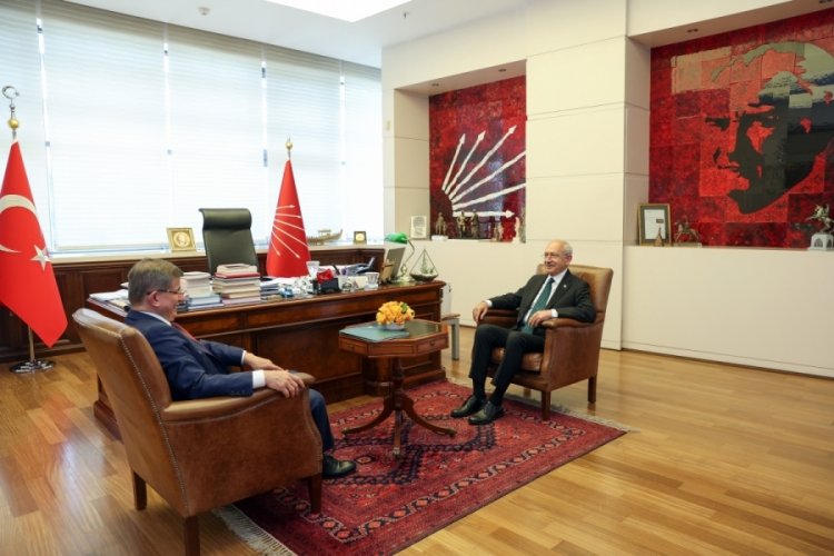 CHP lideri Kılı&ccedil;daroğlu, Gelecek Partisi Genel Başkanı Davutoğlu'nu ağırladı