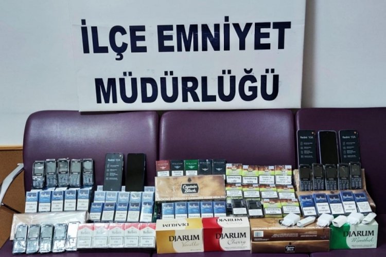 Ka&ccedil;ak sigara ve telefon ele ge&ccedil;irildi