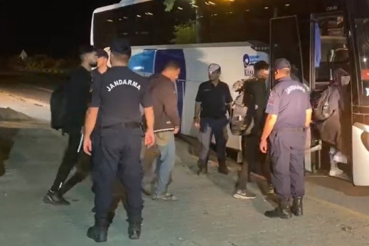 36 ka&ccedil;ak g&ouml;&ccedil;men İl G&ouml;&ccedil; İdaresi M&uuml;d&uuml;rl&uuml;ğ&uuml;ne g&ouml;nderildi