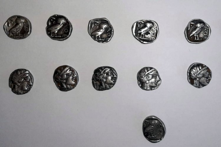 Buca, Karşıyaka ve Menemen il&ccedil;elerinde 210 tarihi sikke ele ge&ccedil;irildi