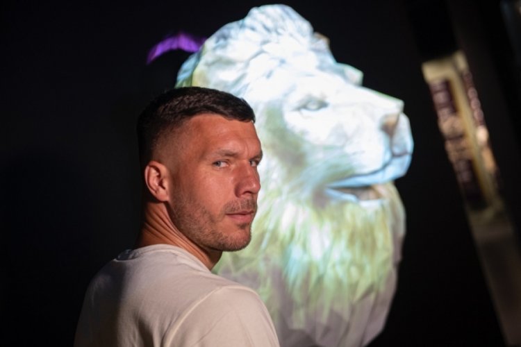 Lukas Podolski: Benim kul&uuml;b&uuml;m Galatasaray