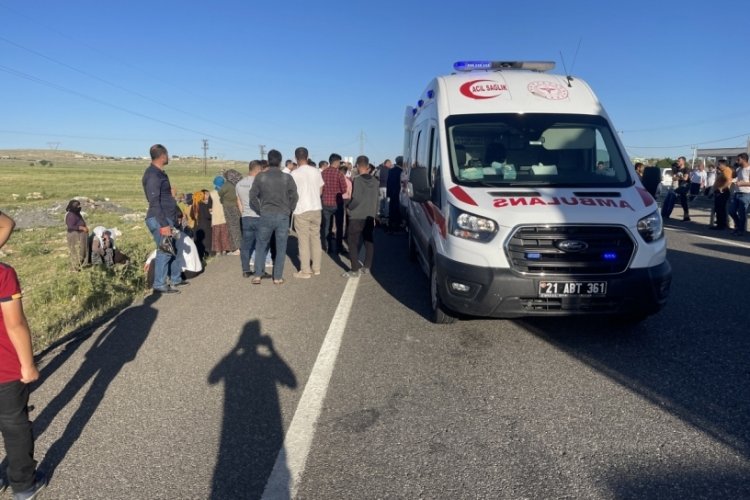 Diyarbakır'da feci kaza: 1 &ouml;l&uuml;