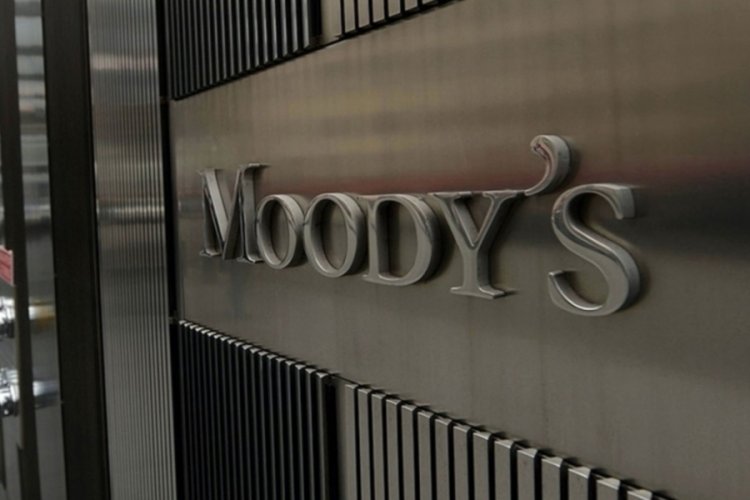 Moody's T&uuml;rkiye'nin kredi notunu sabit bıraktı