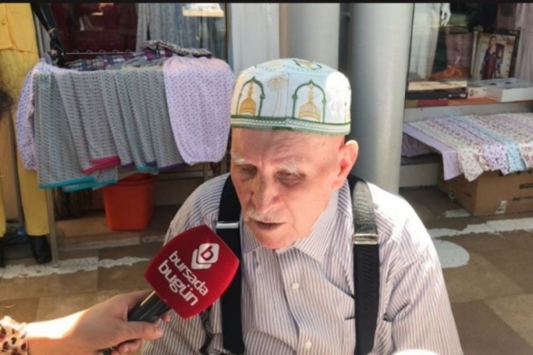Bursa'da g&ouml;rmeyen g&ouml;zlerle ekmek yolunda (&Ouml;ZEL HABER)