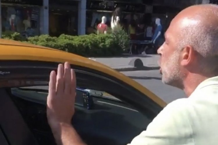 Yabancı uyruklu m&uuml;şteriyi tercih eden taksici ile UKOME &ccedil;alışanı tartıştı