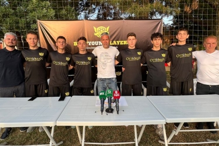 Mustafa G&ouml;nden: Bursaspor Vakıfk&ouml;y'den ibaret değil