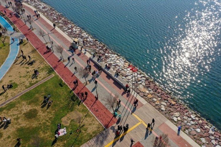 Ege yanıyor! Sıcaklık 40 derece