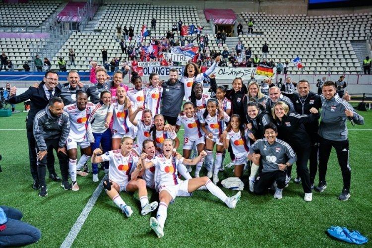 Olympique Lyon, Fransa Kadınlar 1. Lig şampiyonu oldu