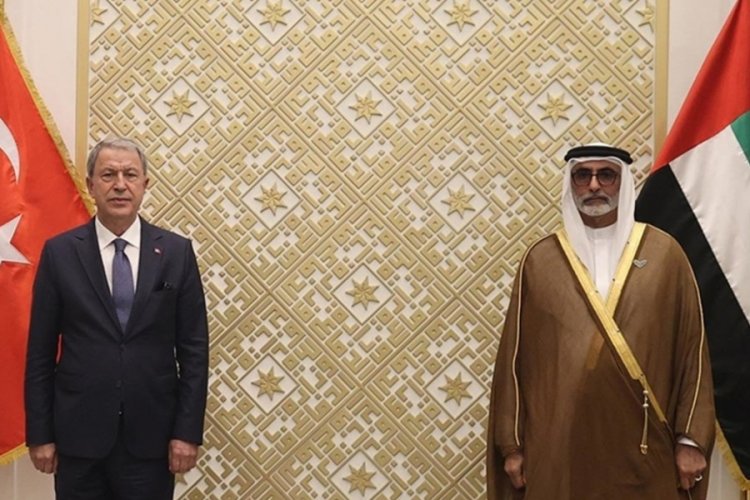 Bakan Akar, BAE Savunma Bakanı ile g&ouml;r&uuml;şt&uuml;