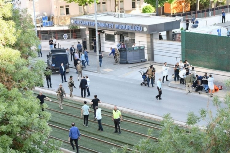 'Sahte bomba d&uuml;zeneği' ile Emniyet'e gidip etkisiz hale getirilen zanlı tutuklandı