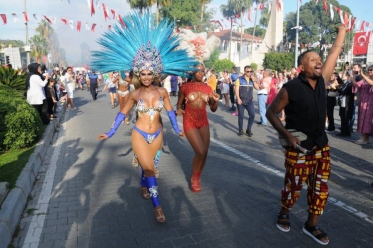 Alanya'da coşkulu turizm festivali