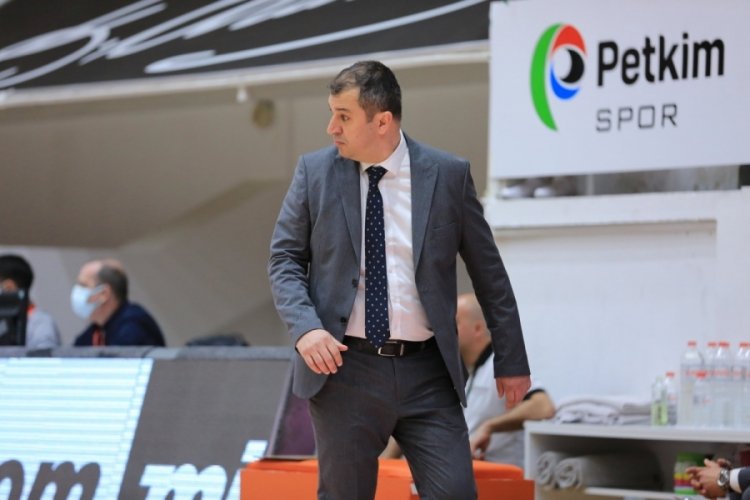 Petkimspor, Burak G&ouml;ren ile s&ouml;zleşme uzattı