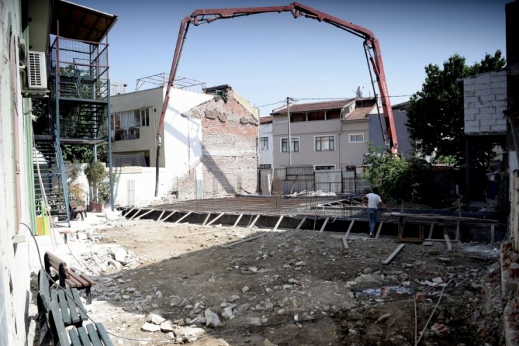 Bursa'da Adalet Camii'ne yeni hizmet binası yapılıyor