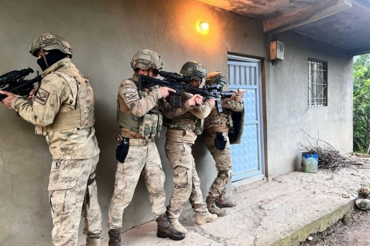 PKK/KCK ter&ouml;r &ouml;rg&uuml;t&uuml;ne operasyon: &Ccedil;ok sayıda g&ouml;zaltı var
