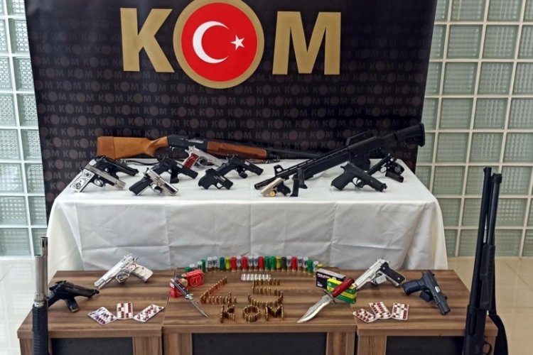 3 ilde silah ka&ccedil;ak&ccedil;ılığı operasyonunda 27 g&ouml;zaltı