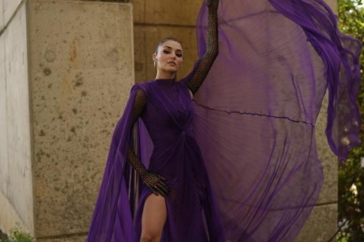 Hande Er&ccedil;el'in s&ouml;zleri ablasını ağlattı