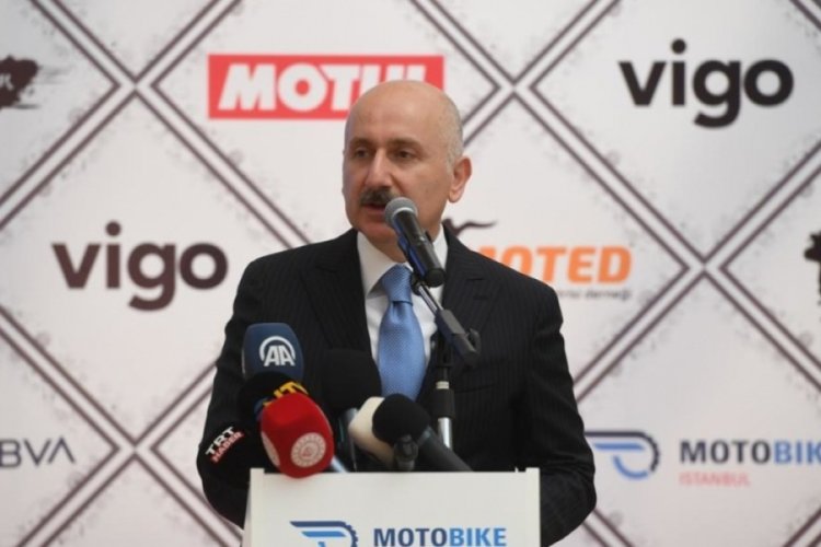 Bakan Karaismailoğlu Avrasya T&uuml;neli ile ilgili a&ccedil;ıklama yaptı