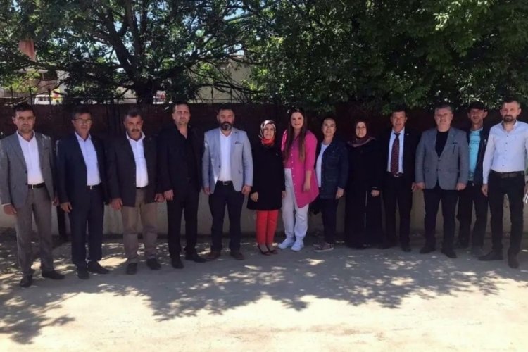 AK Parti sorunların &ccedil;&ouml;z&uuml;m&uuml; i&ccedil;in Bursalılar ile bir araya geliyor