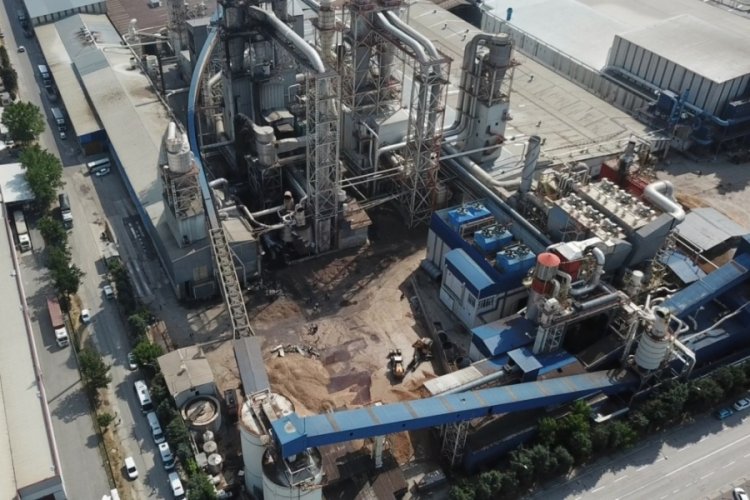 Yanan fabrikada &ouml;len iş&ccedil;iler, Bursa'ya &ccedil;alışmak i&ccedil;in gelmiş