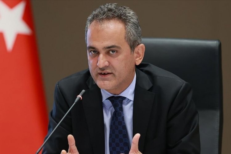 Bakan Mahmut &Ouml;zer: Engelli vatandaşlar i&ccedil;in 3 ilde Halk Eğitim Merkezleri kurulacak