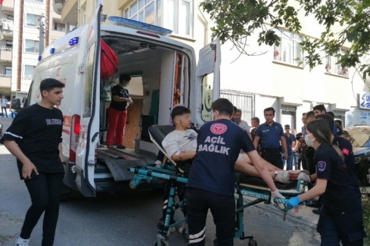 Lise &ouml;ğrencilerinin bı&ccedil;aklı kavgasında 1 tutuklama