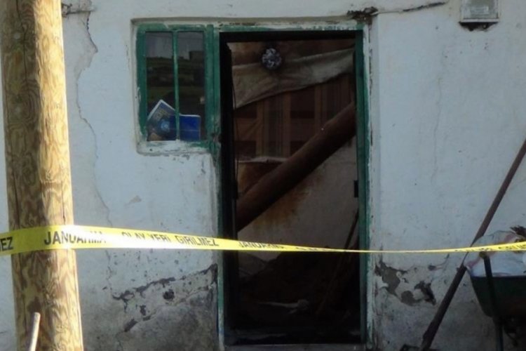 Evleri mezarları oldu! Anne ve 2 oğlunun kahreden &ouml;l&uuml;m&uuml;