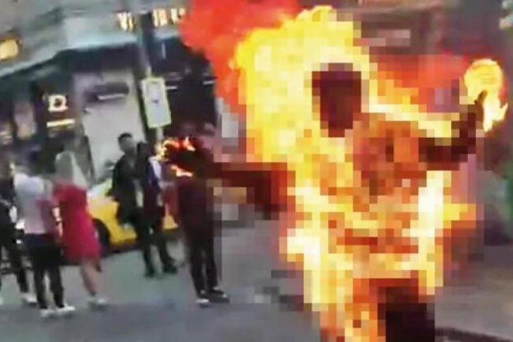İstanbul'da kendini yakan kişi &ouml;ld&uuml;