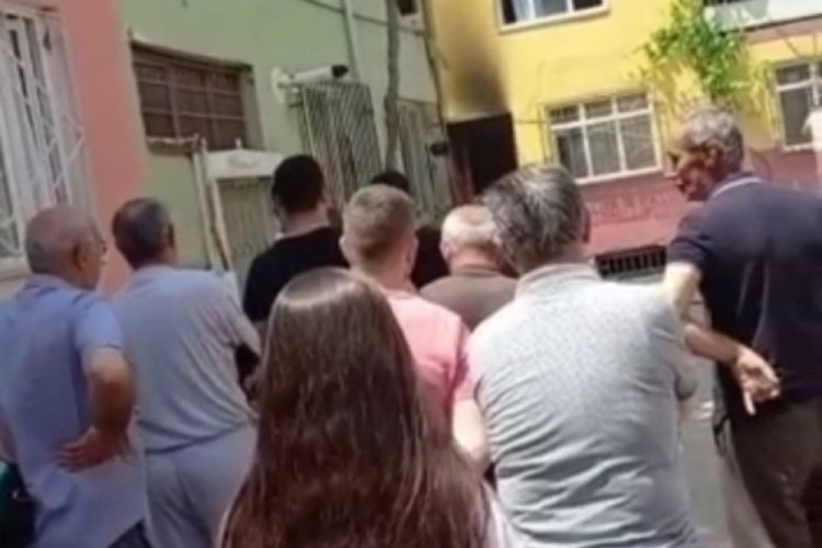 Bursa'da evde &ccedil;ıkan yangın, paniğe neden oldu
