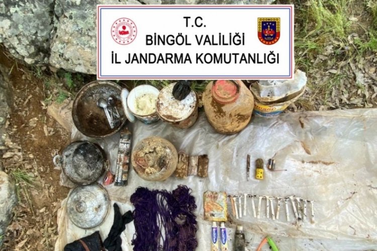 Bing&ouml;l'de ter&ouml;ristlerin sığınağı imha edildi