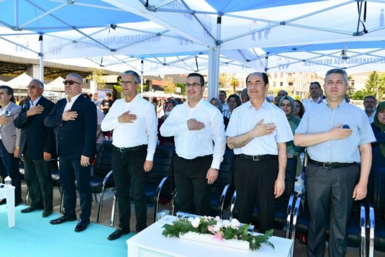 Bursa'da Mustafakemalpaşa Belediyesi &ccedil;evre g&uuml;n&uuml;ne dikkat &ccedil;ekti