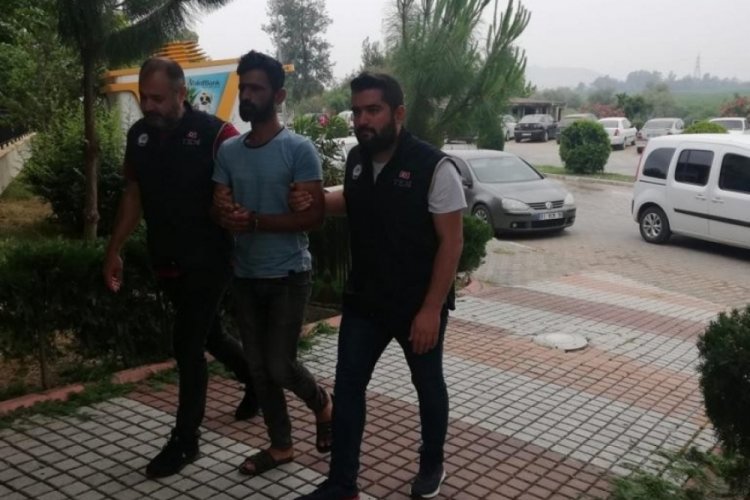 &Ouml;rg&uuml;t &uuml;yeleriyle poz veren ter&ouml;rist serbest kaldı