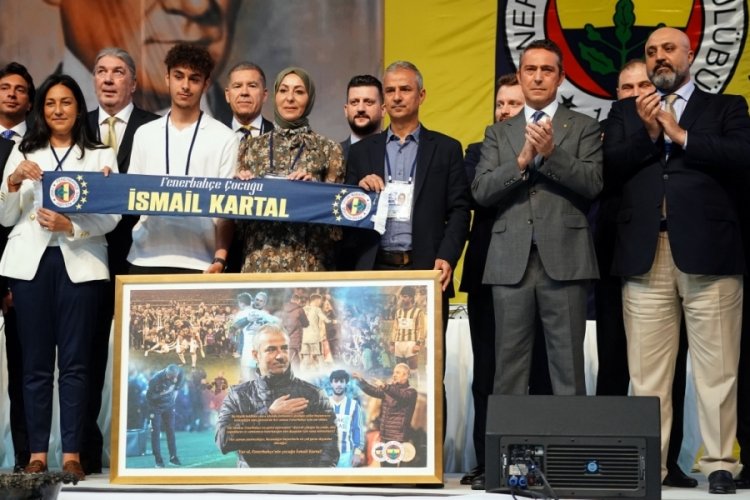 Fenerbah&ccedil;e'de İsmail Kartal'a veda