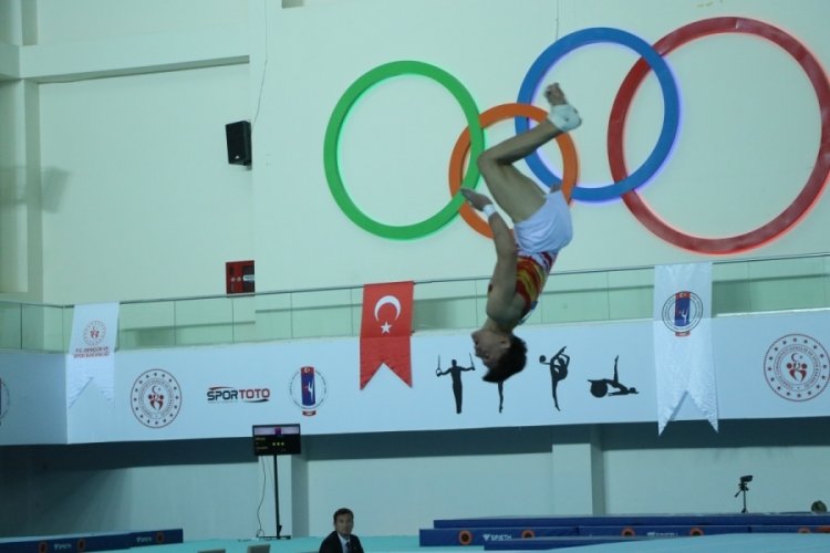 5. Akdeniz Gen&ccedil;ler Şampiyonası devam ediyor