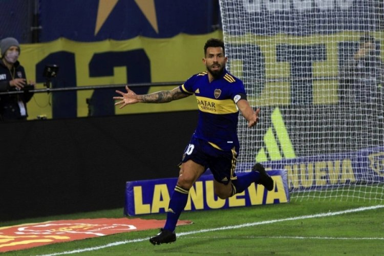 Carlos Tevez, futbolu bıraktığını a&ccedil;ıkladı