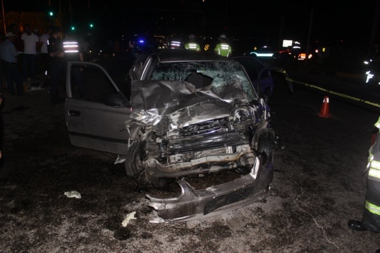 Manisa'da korkun&ccedil; kaza: 1 &ouml;l&uuml;, 3'&uuml; ağır 6 yaralı