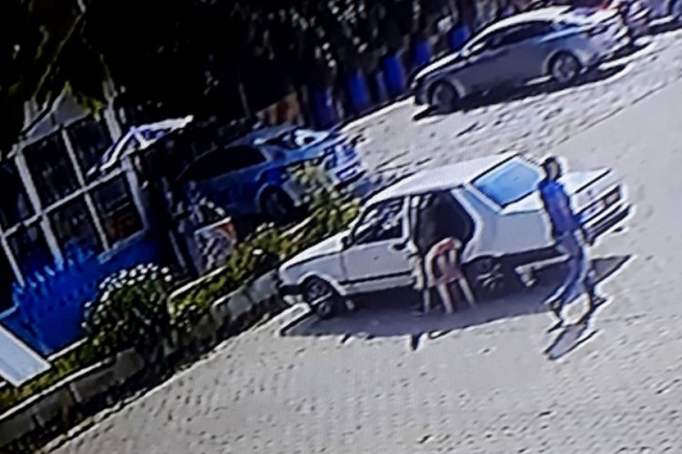 Panik atağı nedeniyle t&uuml;nelden ge&ccedil;mek istemeyen kişi ormanlık alandan y&uuml;r&uuml;rken kayboldu