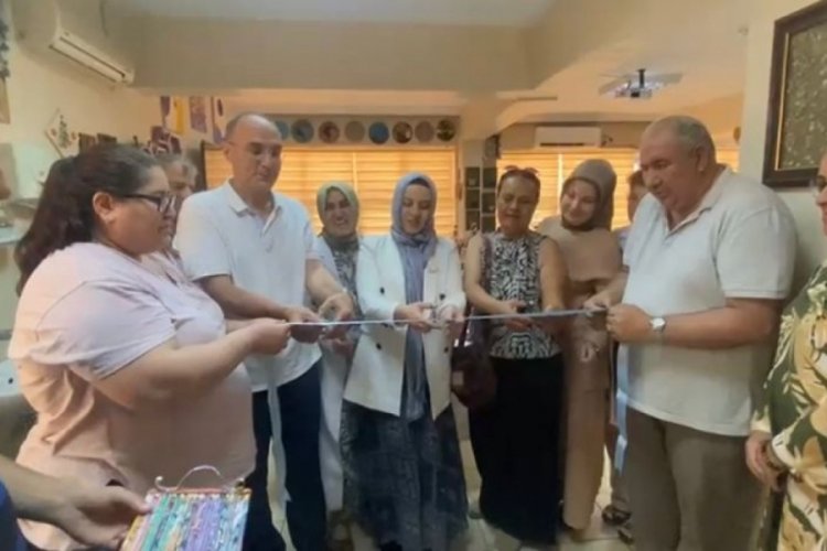 Bursa'da halk eğitim kursları rehabilite ediyor