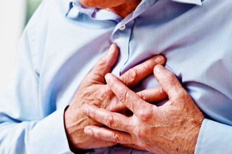 Kalp krizi vakaları neden arttı? Bursa'da uzmanlar anlattı (&Ouml;ZEL HABER)