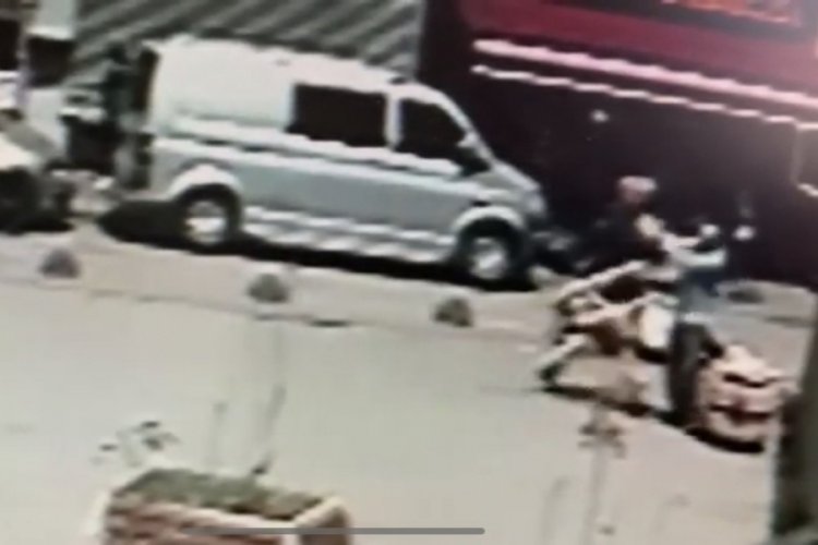 İstanbul'da cinayetle biten kavga! 82 yaşındaki adam kalbinden bı&ccedil;aklandı