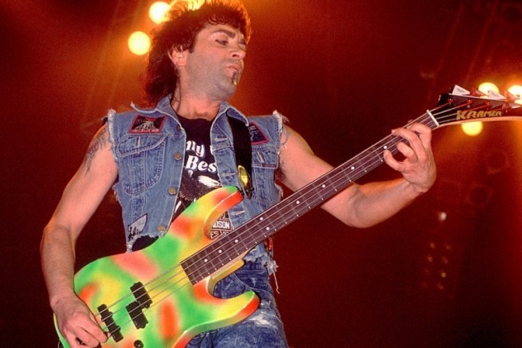 Bon Jovi grubunun m&uuml;zisyeni hayatını kaybetti